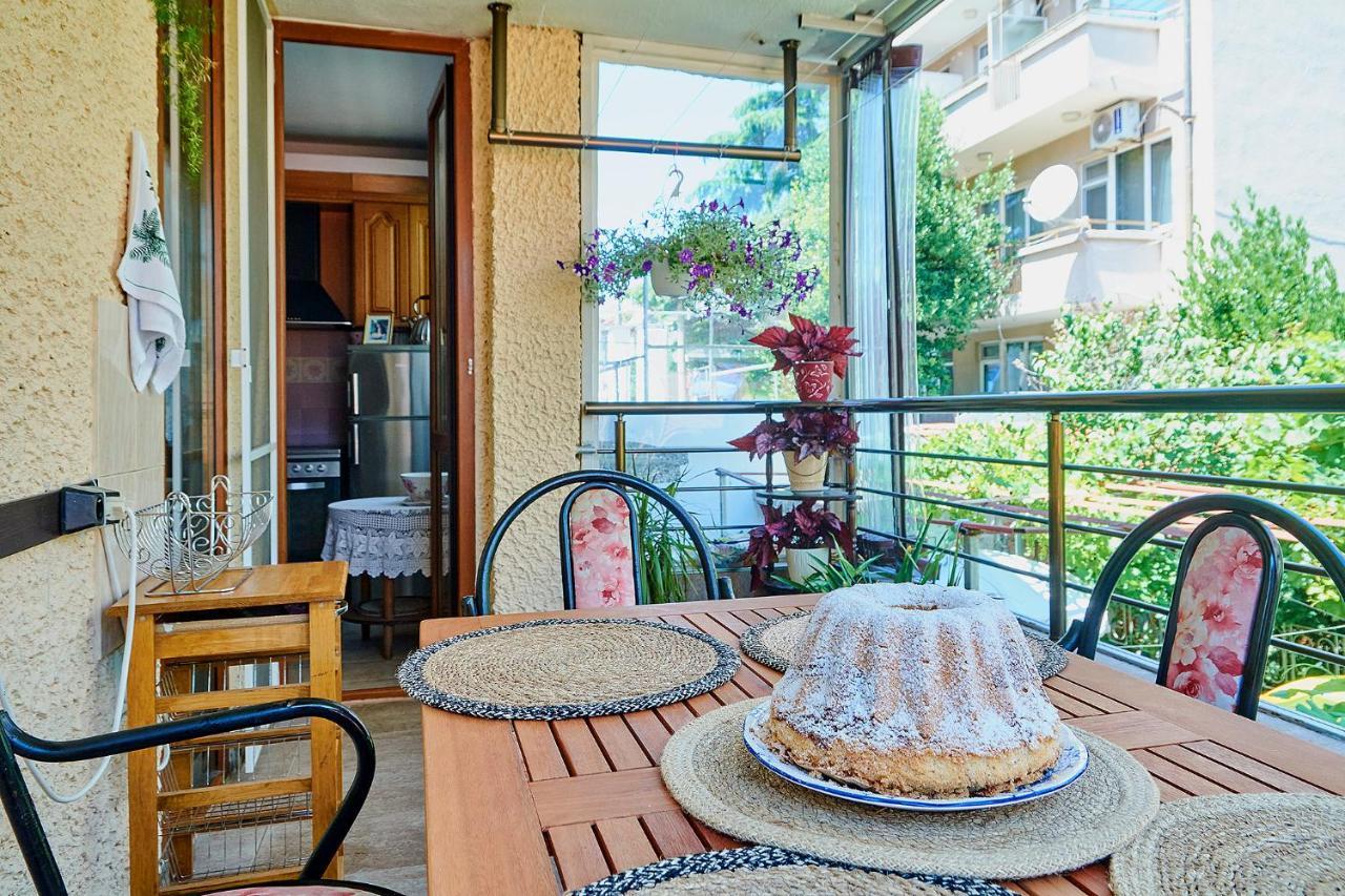 Apartment Dora Pomorie Esterno foto